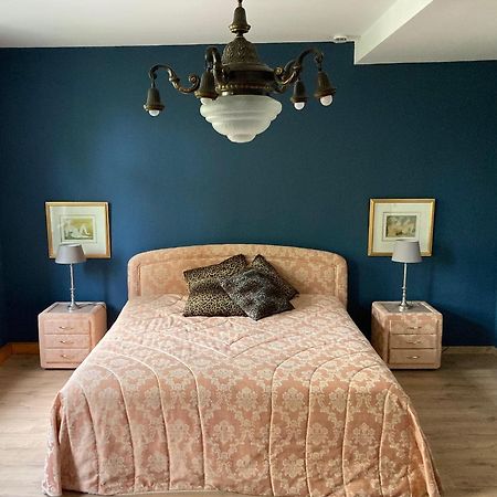 Jagdschloss Hummelshain B&B Экстерьер фото